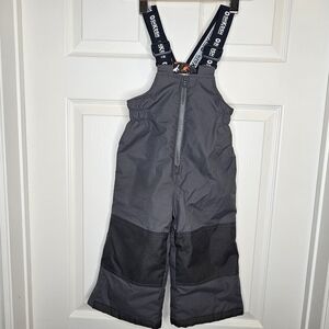 OshKosh B'gosh Snow Pants Winter Ski Cozy Gray Black Kids Size 24M
